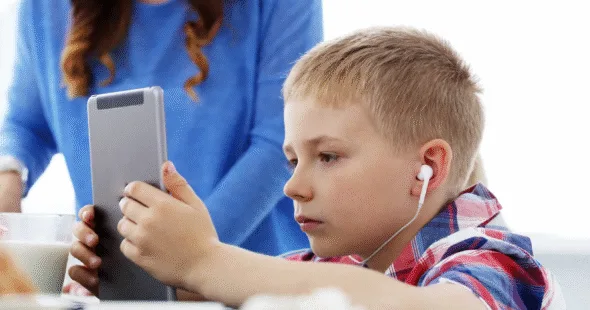 Prevenindo a Miopia Causada pelo Excesso de Telas